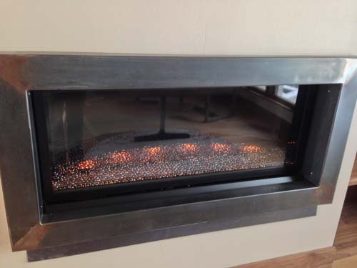 79WhitePineCanyon_mstrbdfireplace